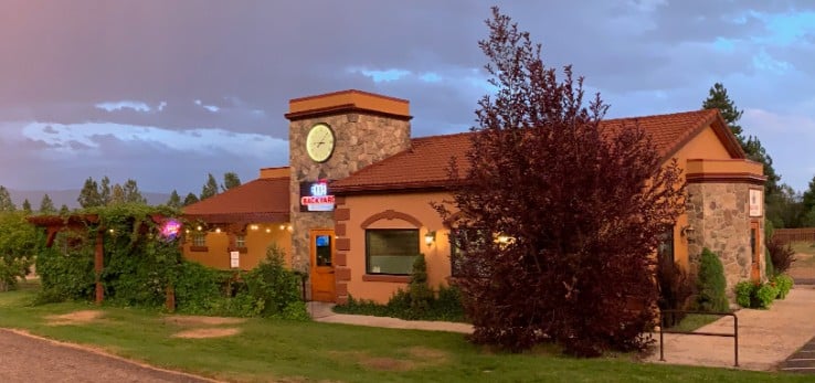 Backyard Tap House | Florence, Montana Restaurant & Bar