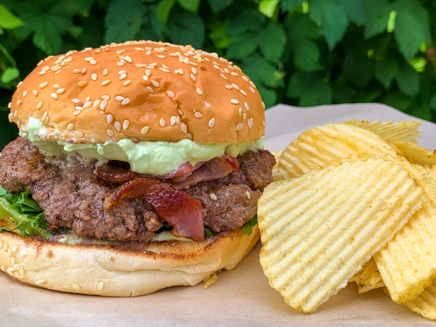 Jalapeño Popper Burger - Weekly Special • Backyard Tap House